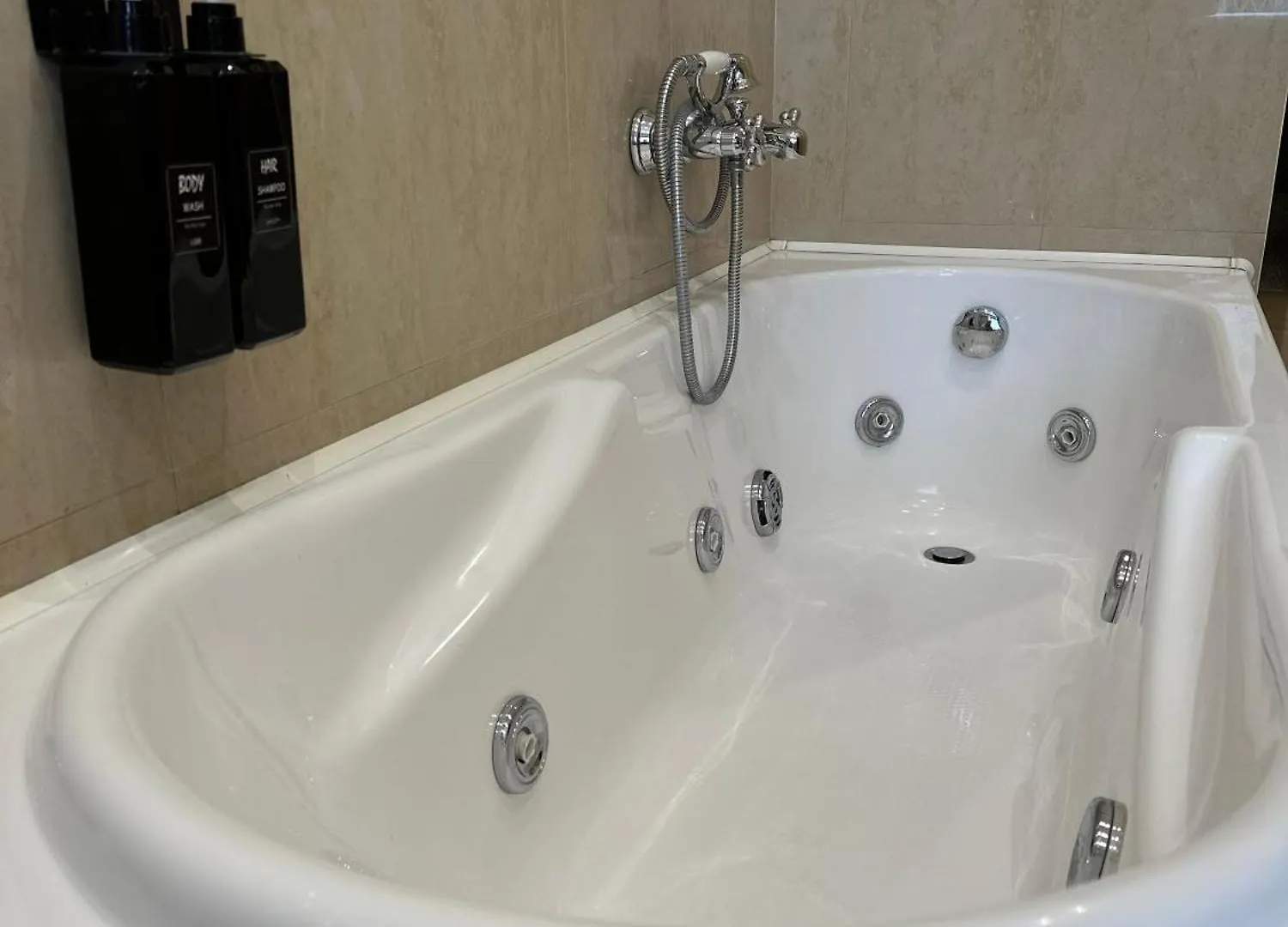 Luxurious Flat Close To The Vatican/Metro Rome Italy