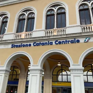 Casa Proserpina Casa vacanze Aeroporto di Catania Fontana Rossa