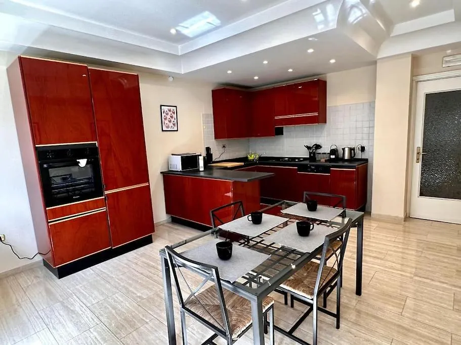 Luxurious Flat Close To The Vatican/Metro Řím